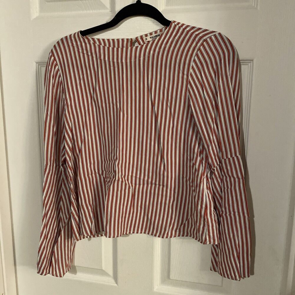 Pull & Bear Blouse Women’s Size Medium Striped Cropped Keyhole Pullover Light
